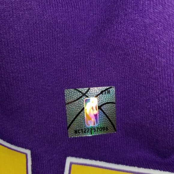 Los Angeles Lakers NBA Graphic Sweatshirt Purple Women Size XL Showtime 2022 - Picture 4 of 5